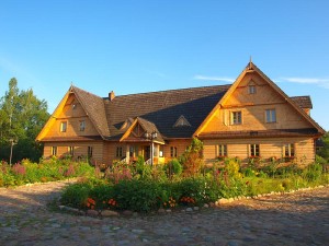 Accommodation in Bialowieza - pensjon Wejmutka